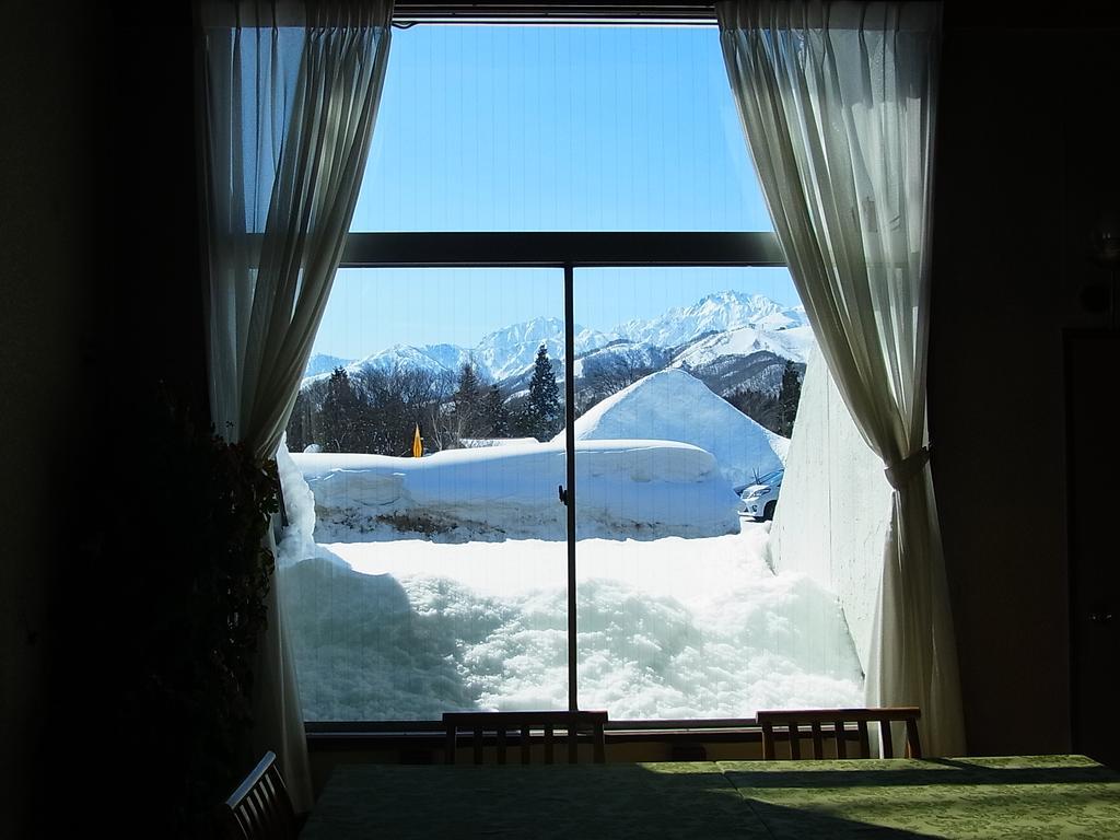 Petit Hotel Schanze Otari Bagian luar foto