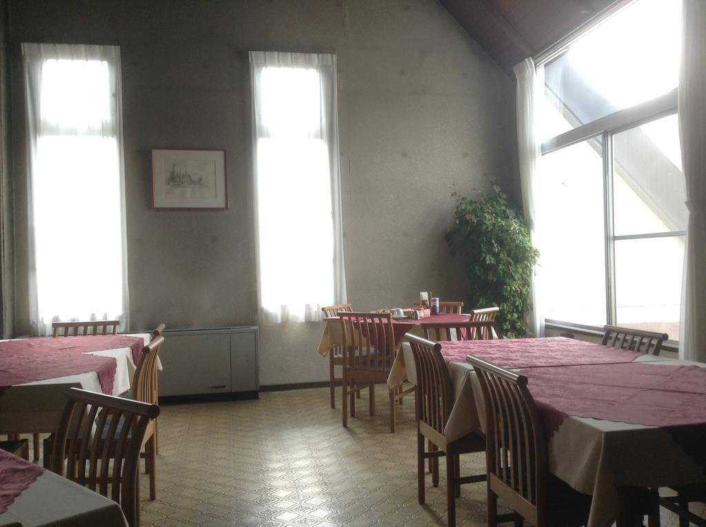 Petit Hotel Schanze Otari Bagian luar foto