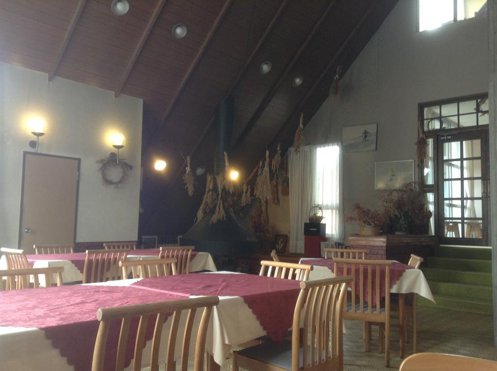 Petit Hotel Schanze Otari Bagian luar foto
